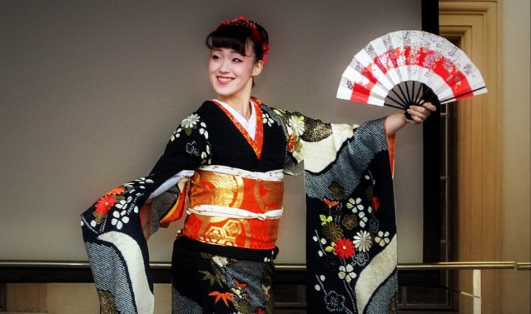 第16回日本文化フェスティバル　－　クラシチン
