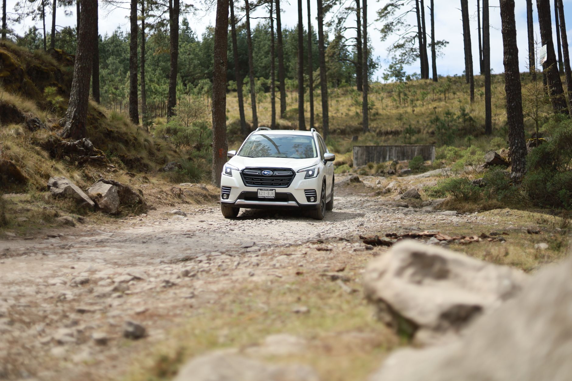Jak przygotować Subaru do długiej wyprawy w góry lub na Mazury: lista kontrolna, modyfikacje i niezbędne akcesoria